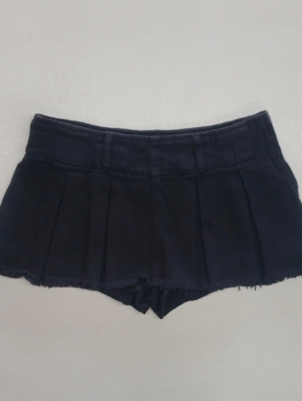 Edikted Black Pleated Mini Shorts Skort